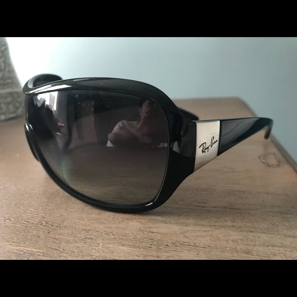 Ray-Ban Unisex Large Aviator Sunglasses